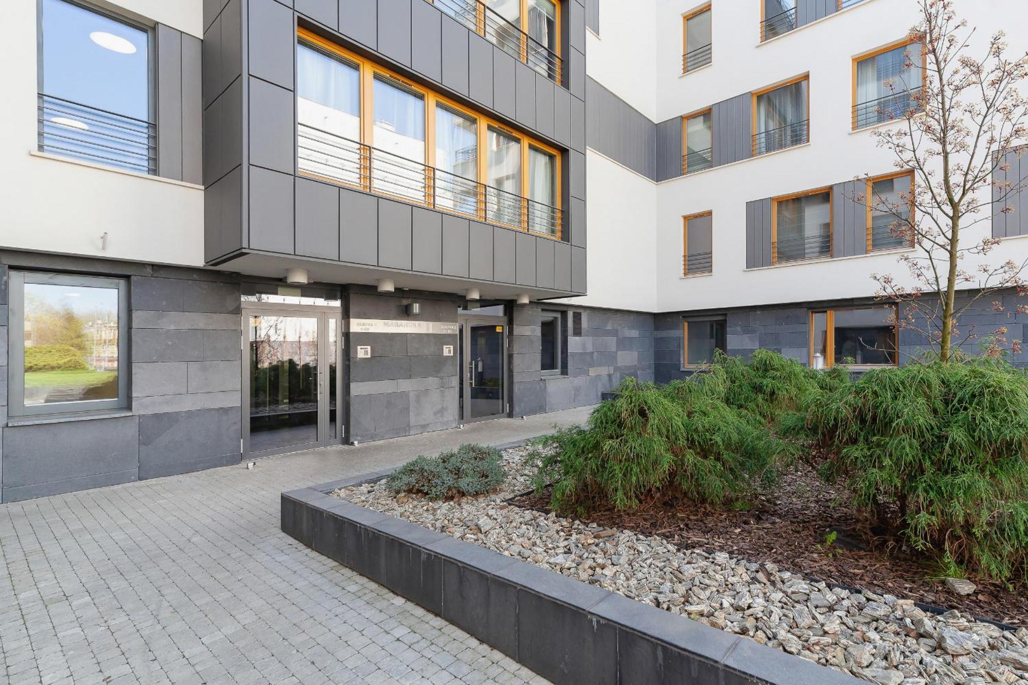 2- Bedroom Premium Masarska By Renters Prestige Apartment *