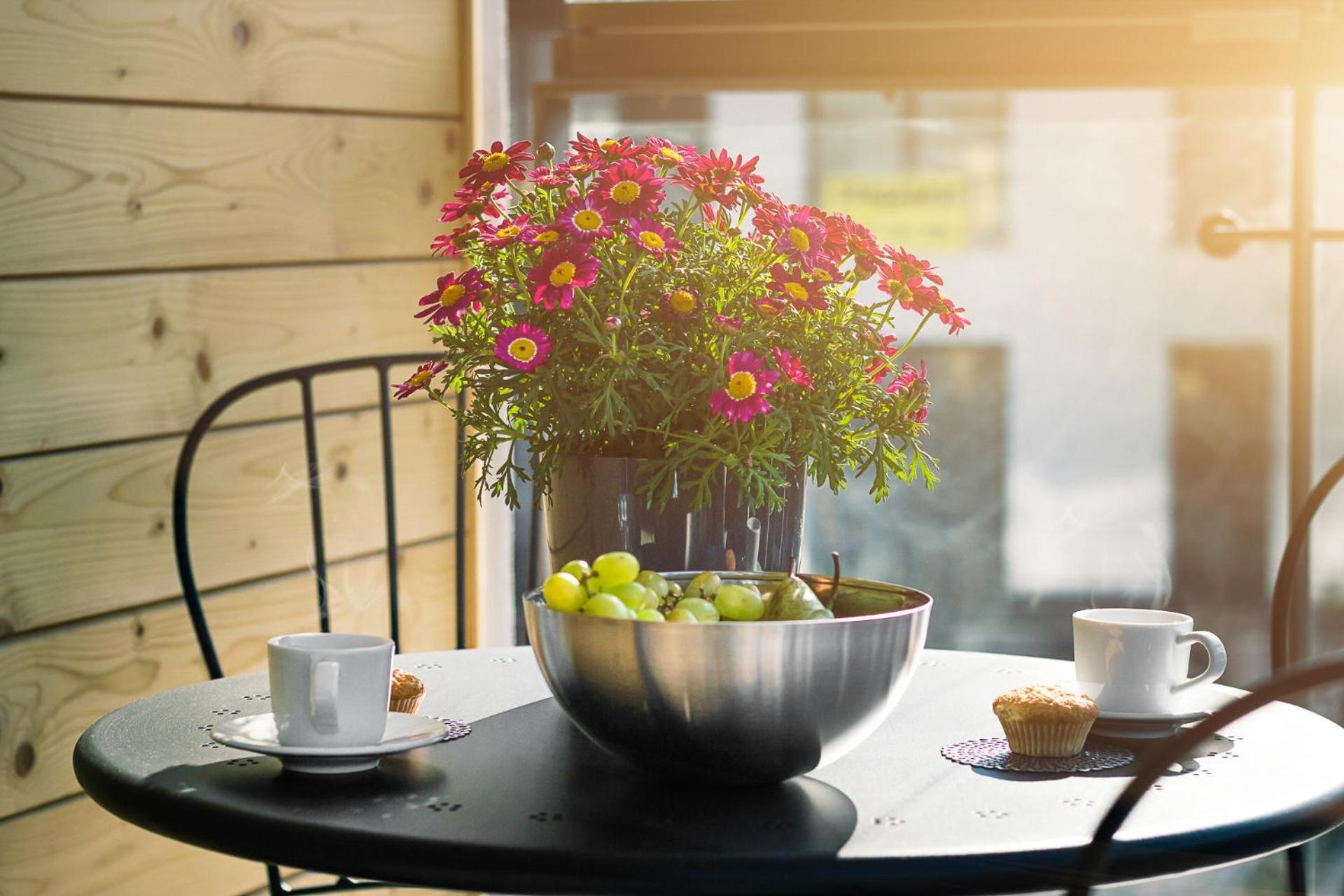 2- Bedroom Premium Masarska By Renters Prestige Apartment Krakau